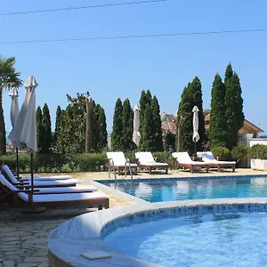 Aleksandrus Jardin 3* Durrës